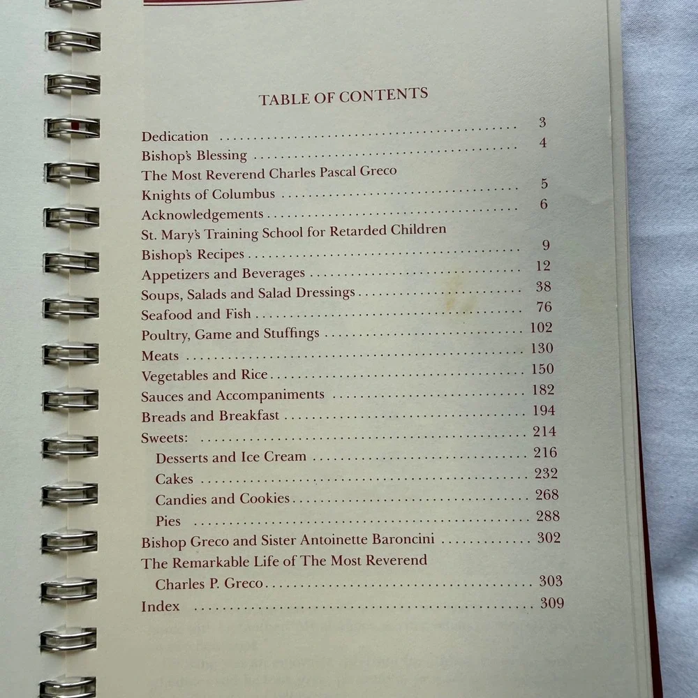The Bishop's Bounty Cookbook First Edition St Marys Alexandria Louisiana 1999
